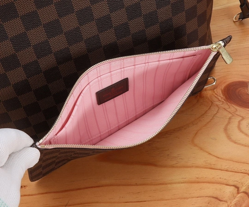 LV Shopping Bags 4233G-1042