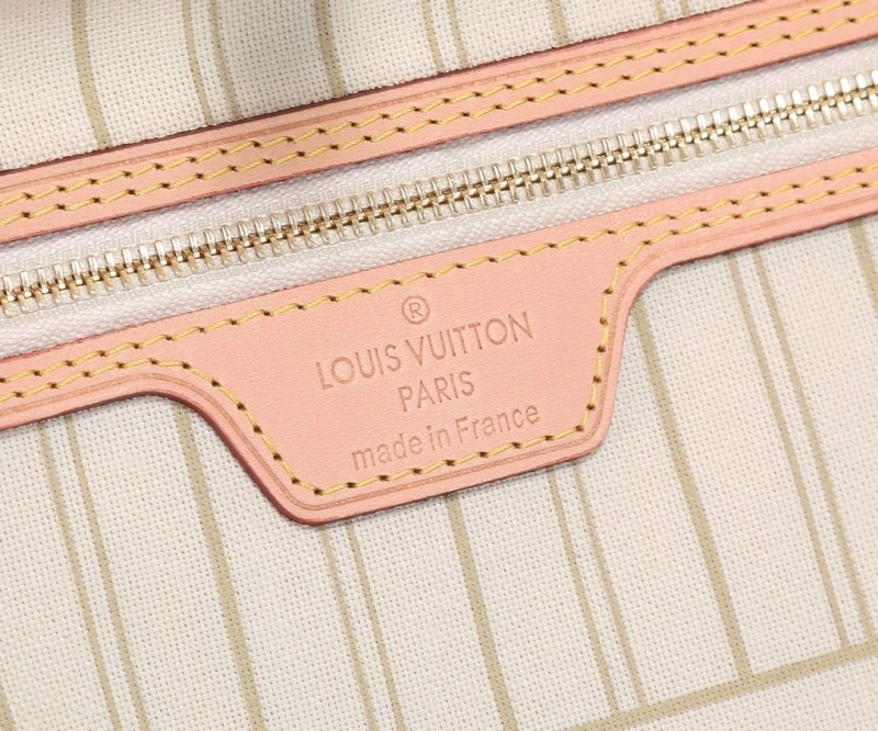 LV Shopping Bags 4233G-1045