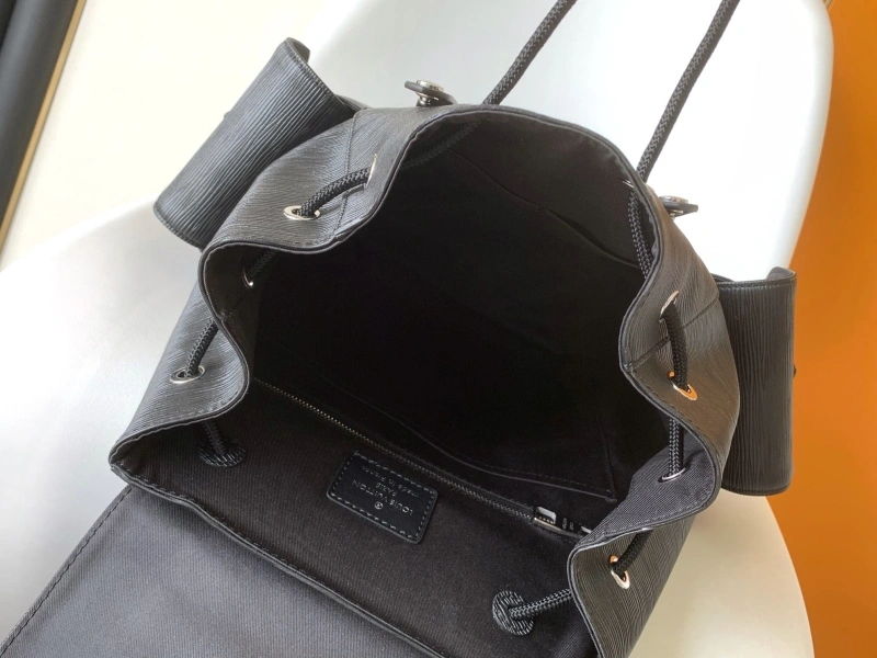LV Backpacks 4233H-0117