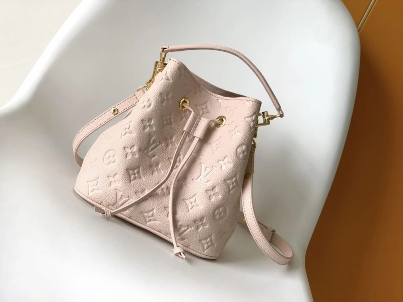 LV Bucket Bags 4233H-0159
