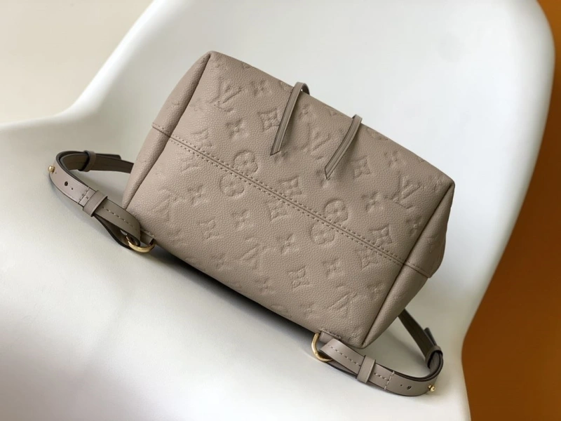 LV Backpacks 4233H-0178
