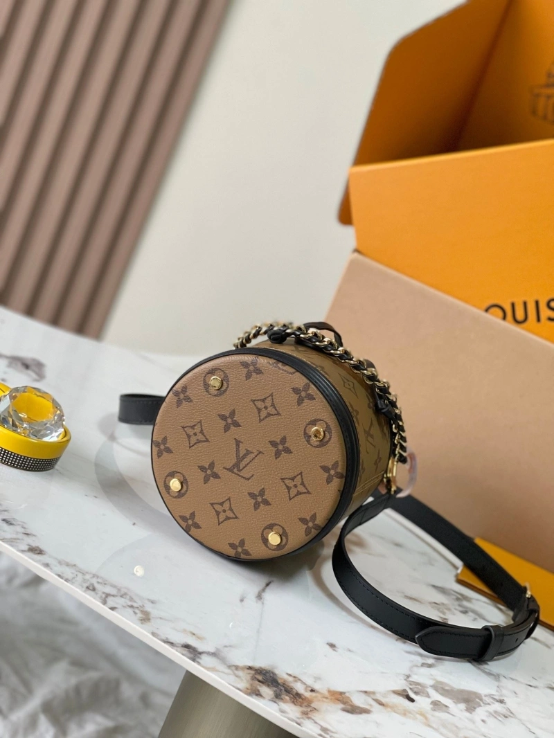 LV Bucket Bags 4233H-0237