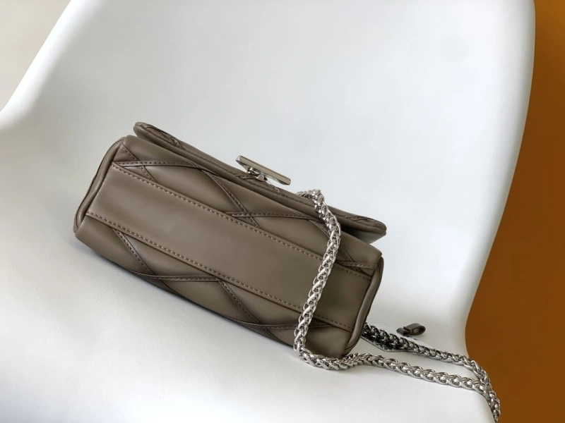 lv twist De*1m bags 4233h-0274