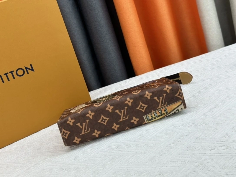 LV Clutch Bags 4233H-0333