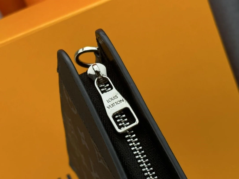 LV Clutch Bags 4233H-0447