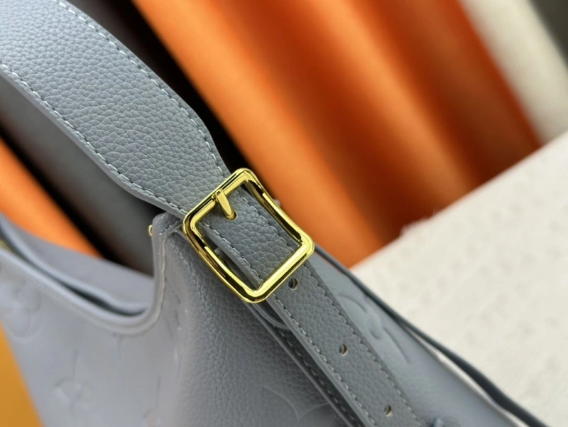 LV Top Handle Bags 4233H-0532