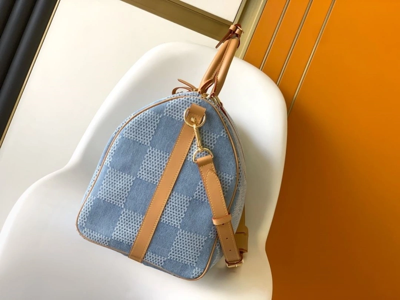 LV Travel Bags 4233H-0601