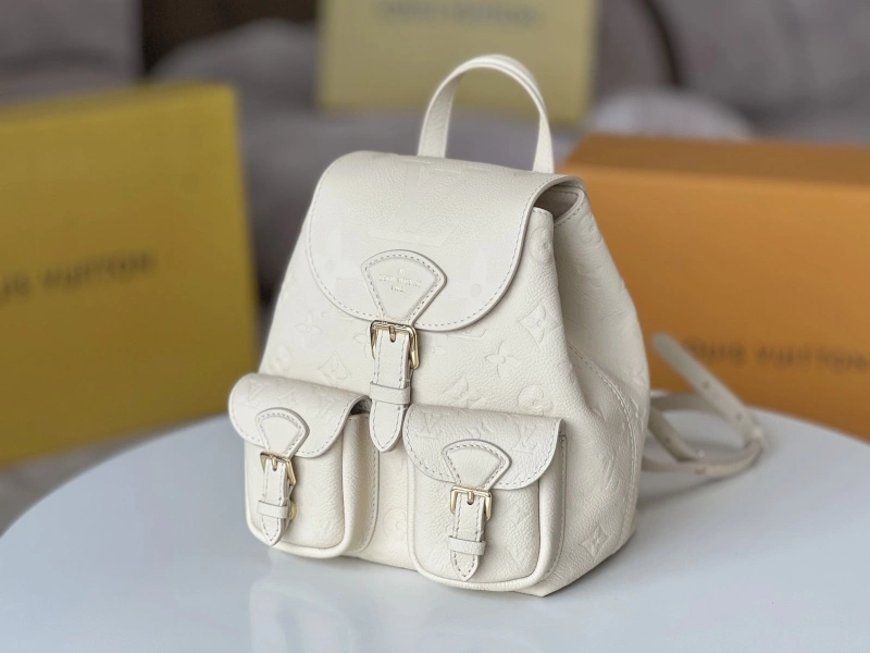 LV Backpacks 4233H-0783