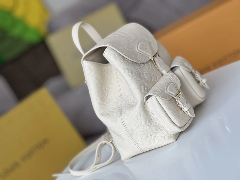 LV Backpacks 4233H-0783