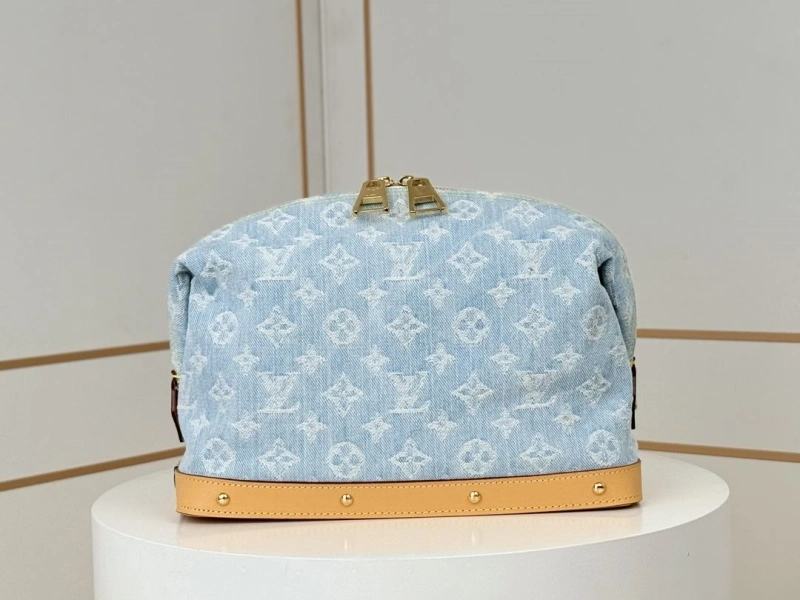 LV Cosmetic Bags 4233H-0945