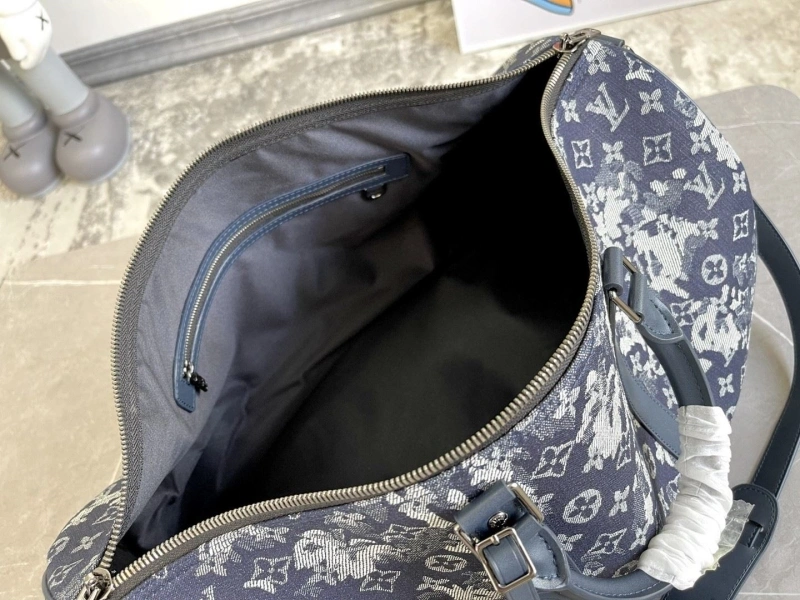 LV Travel Bags 4233H-1031
