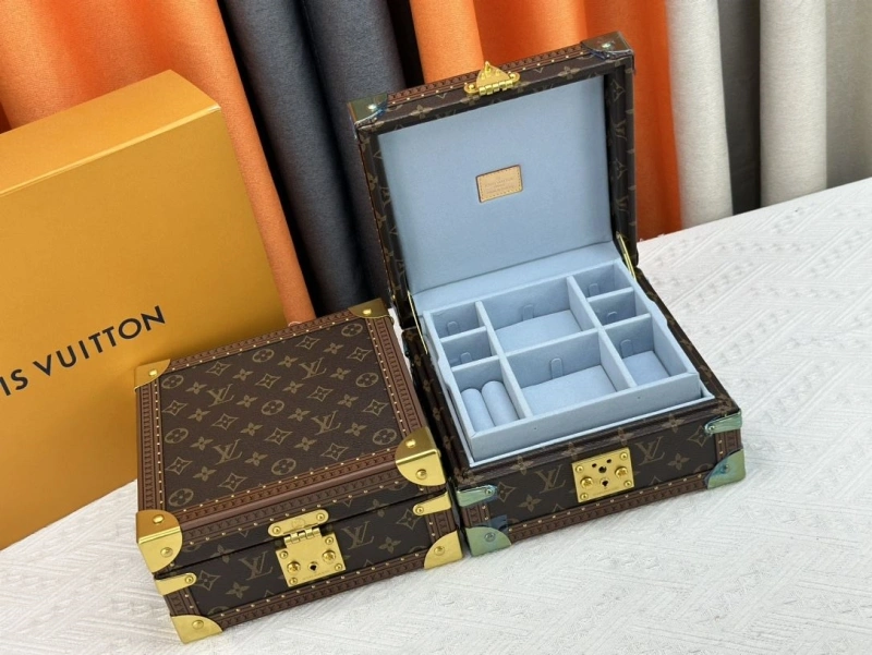 LV Box Bags 4233H-1270