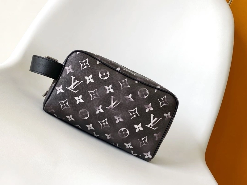 LV Cosmetic Bags 4233H-1487
