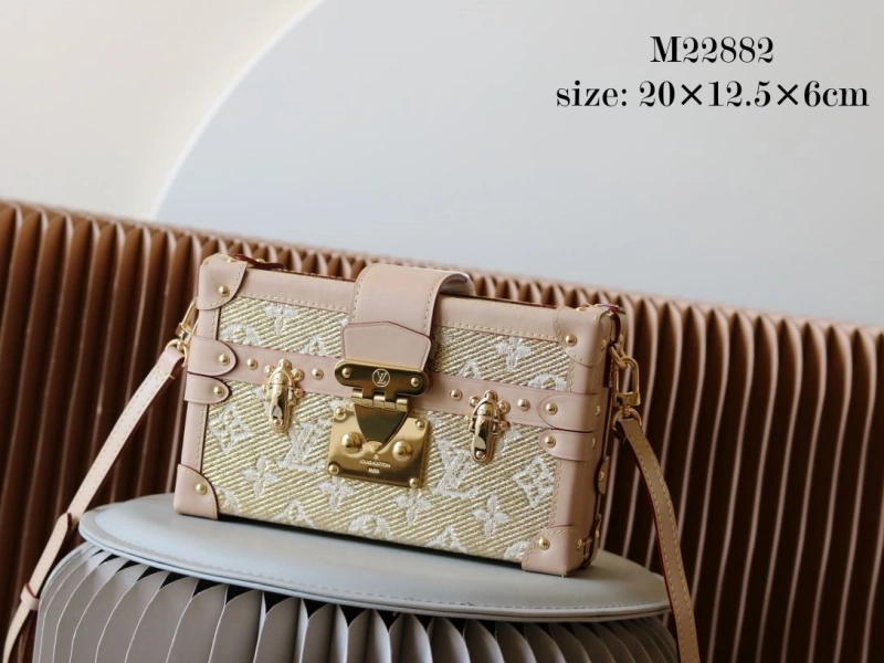 LV Box Bags 4233H-1599