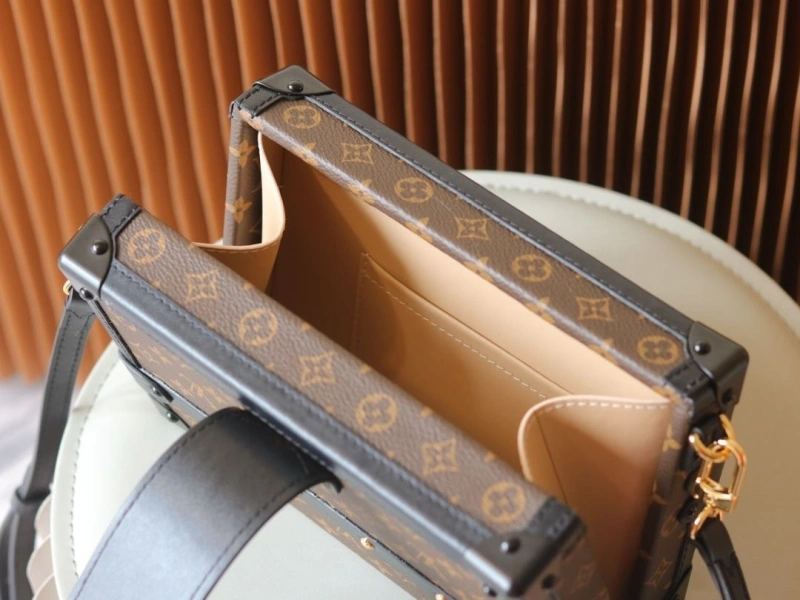 LV Box Bags 4233H-1602