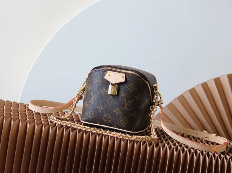 LV Cosmetic Bags 4233H-1612