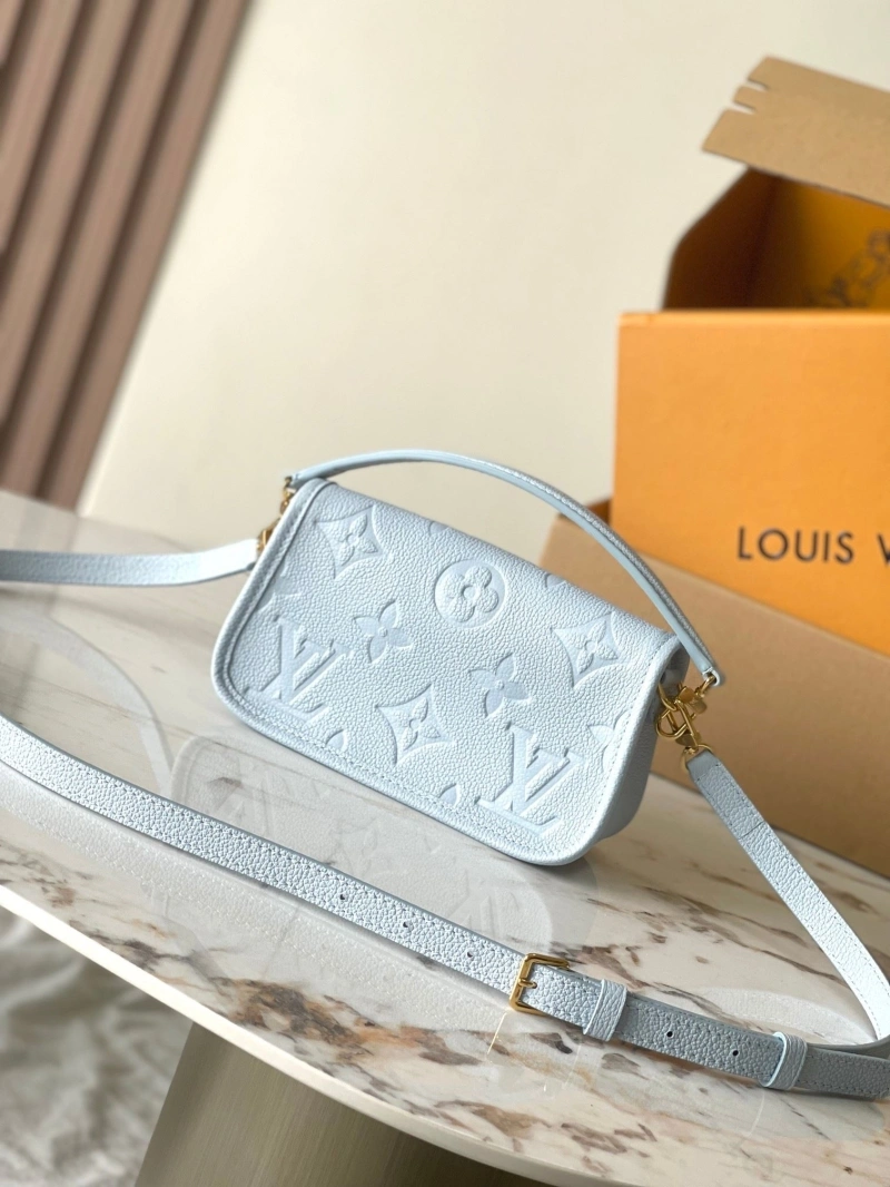 LV Satchel bags 4233H-1745
