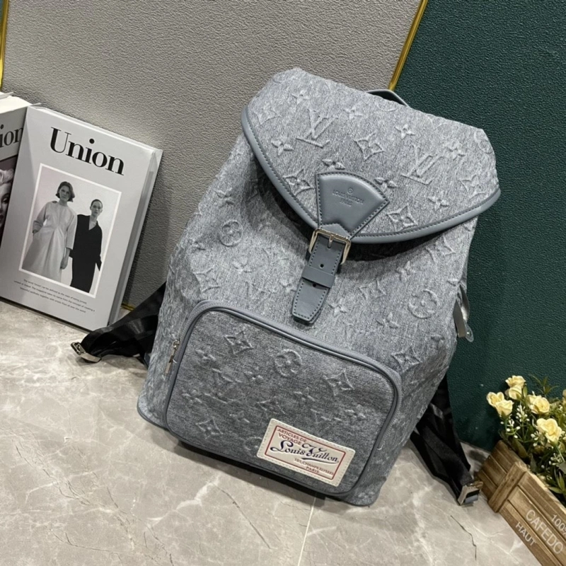 LV Backpacks 4233H-1806