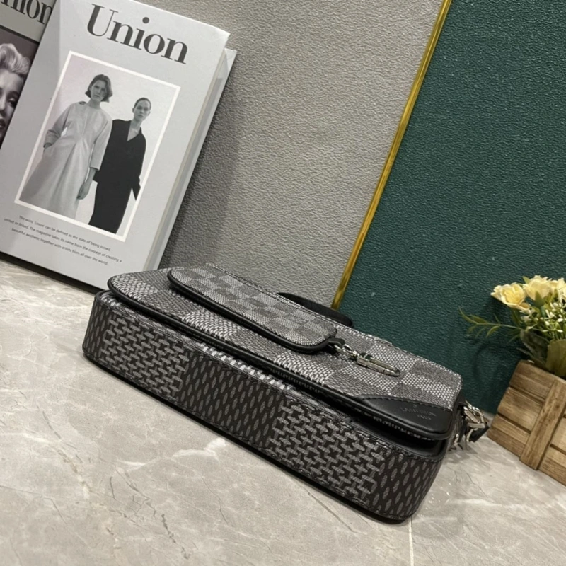 LV Satchel bags 4233H-1859