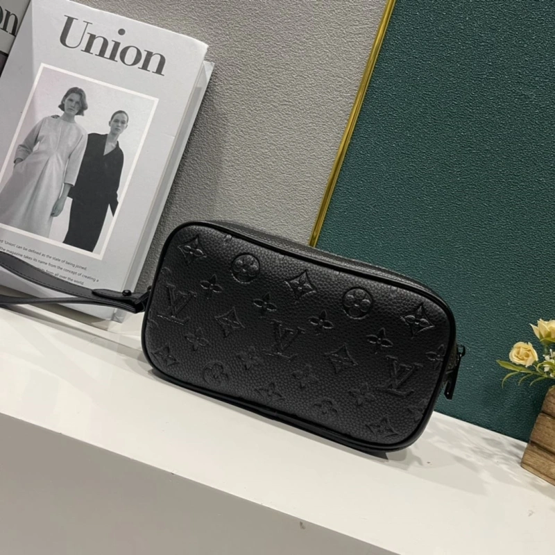 LV Clutch Bags 4233H-1984