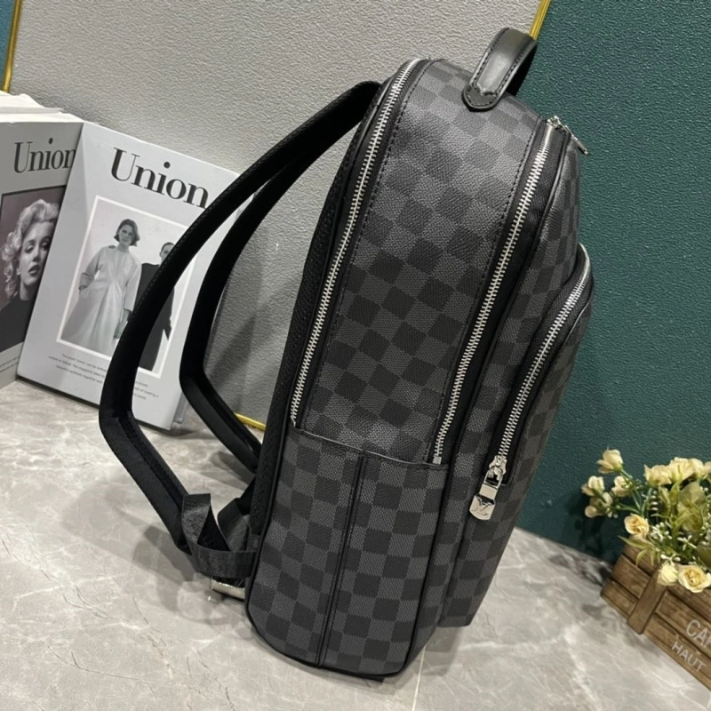 LV Backpacks 4233H-1993