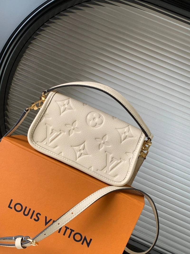 LV Satchel bags 4233H-2054