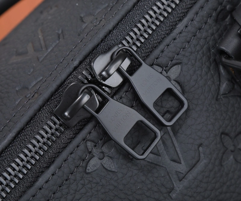 LV Travel Bags 4233H-2185