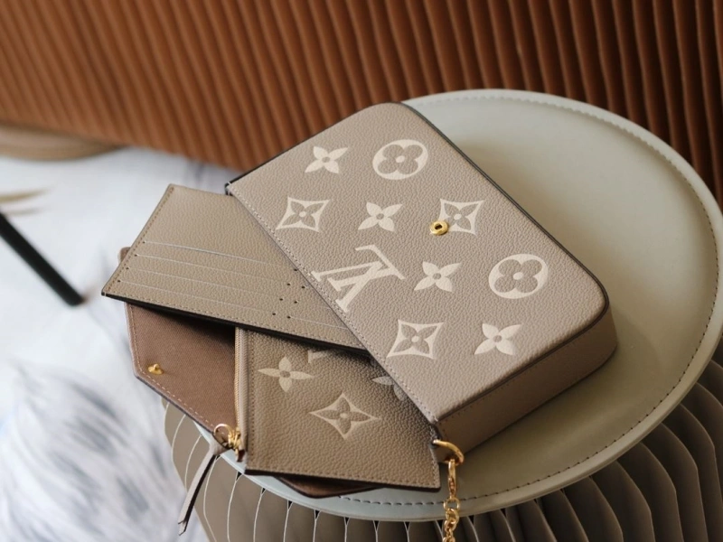 LV Satchel bags 4233H-2432