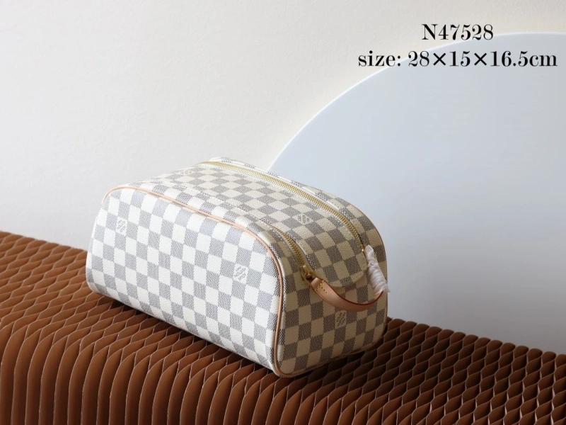 LV Cosmetic Bags 4233H-2457