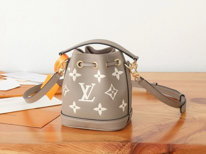 LV Bucket Bags 4233H-2578