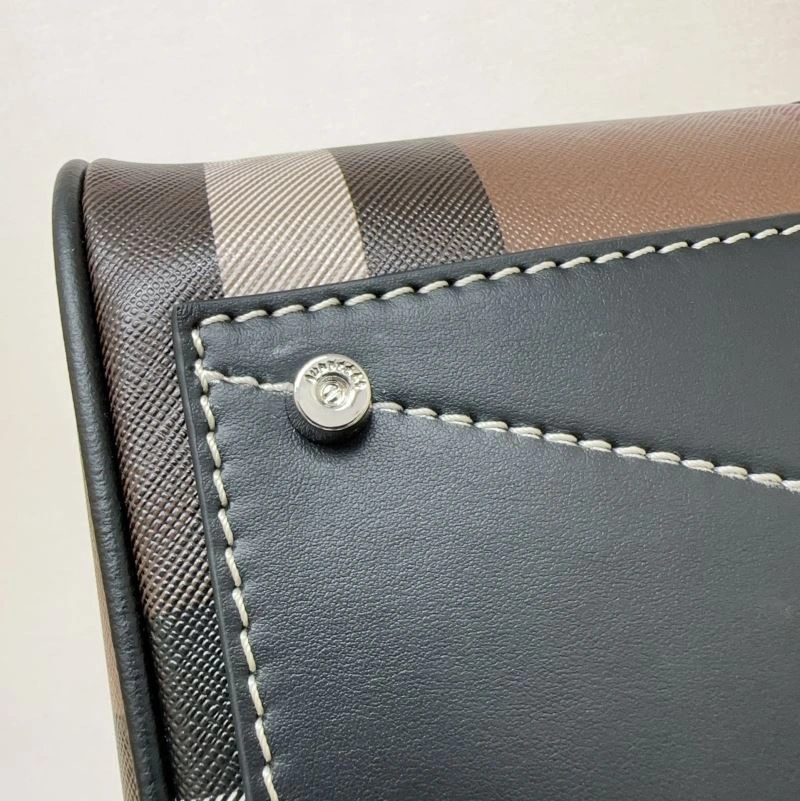 Bv*b*rry speedy bags 4237c-0049