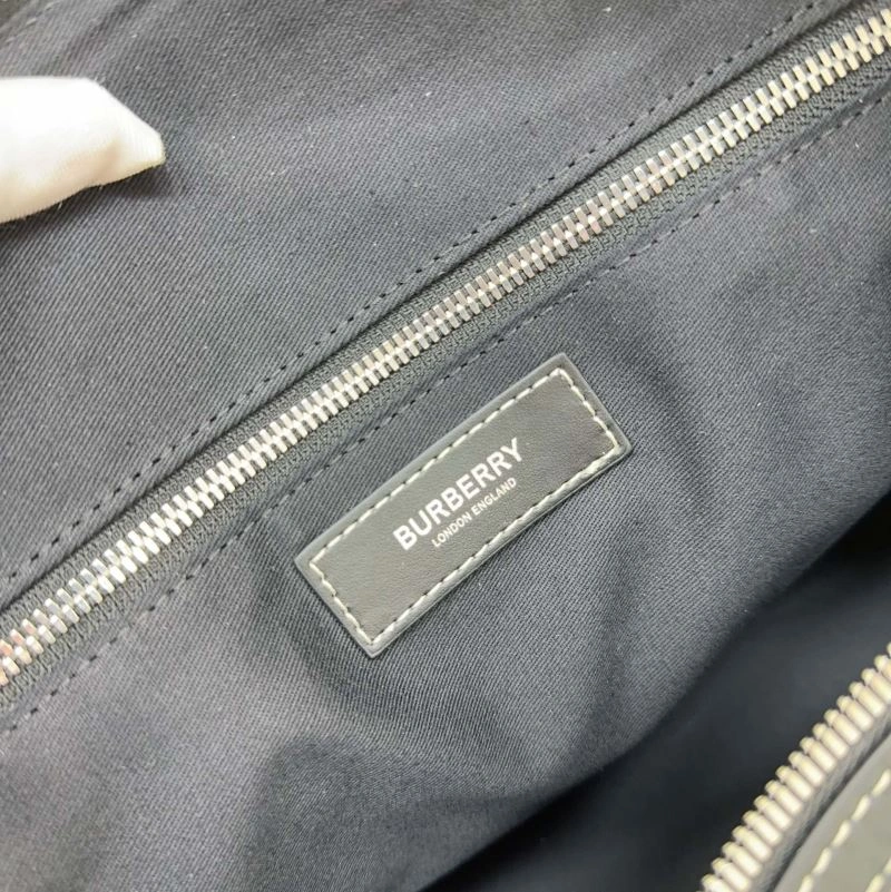 Bv*b*rry speedy bags 4237c-0049