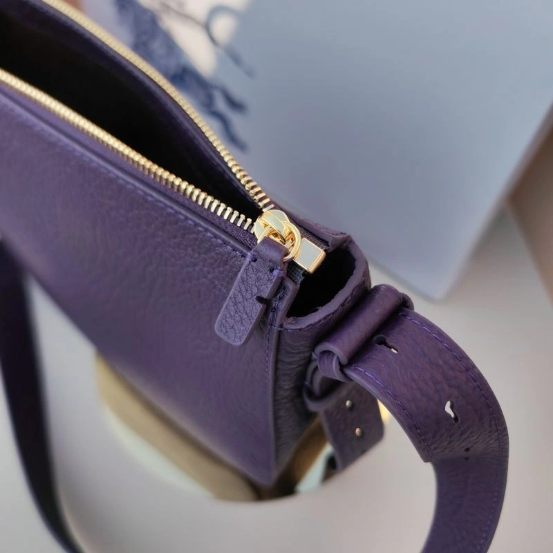 Bv*b*rry satchel bags 4237c-0093