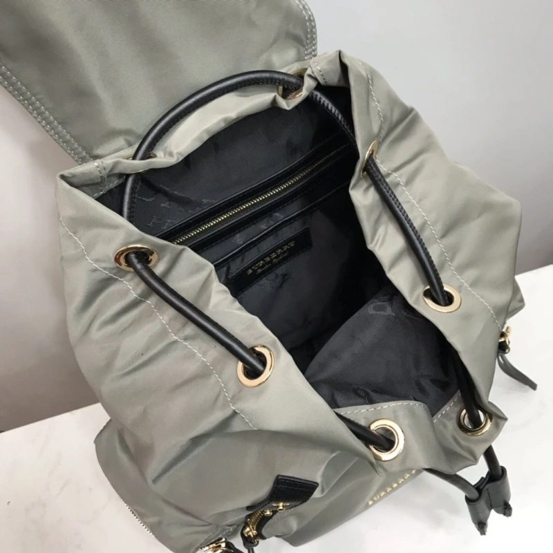 Bv*b*rry backpacks 4237f-0054