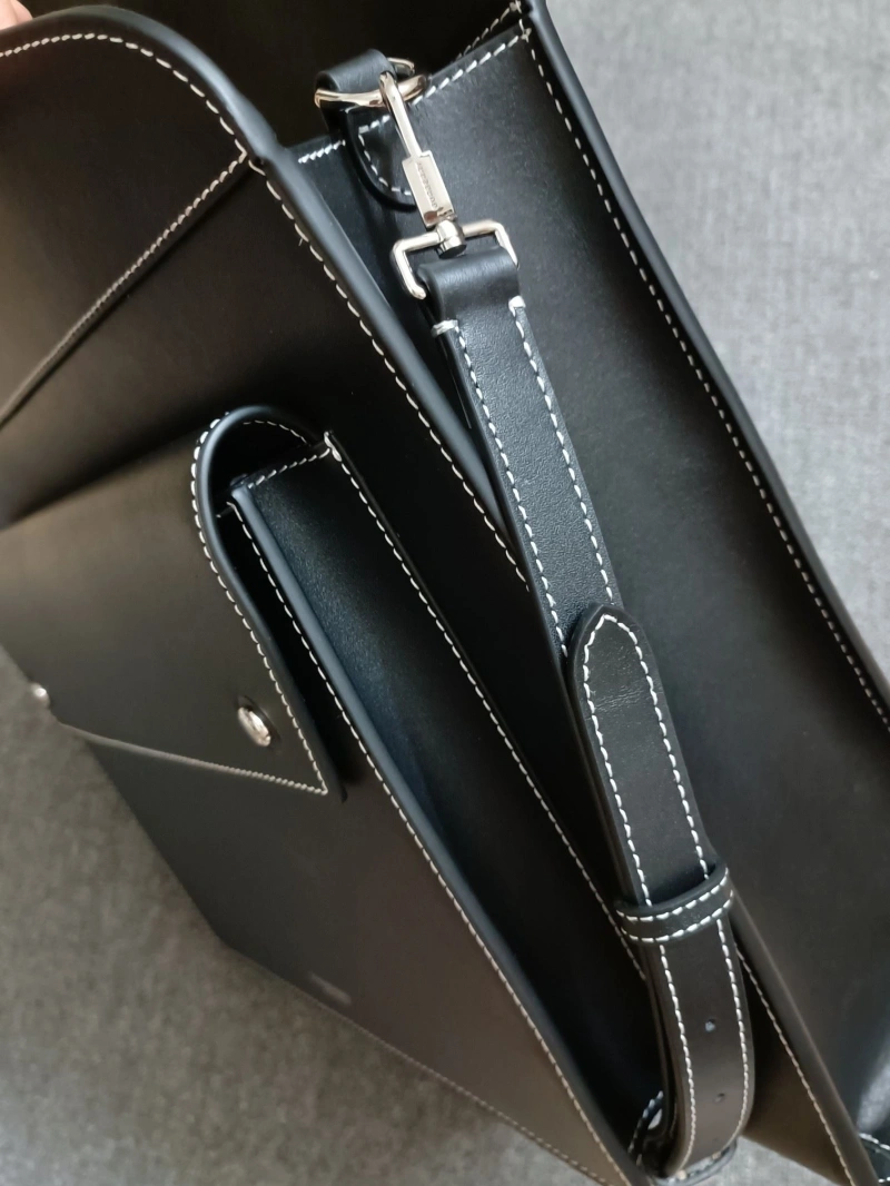 Bv*b*rry top handle bags 4237f-0132