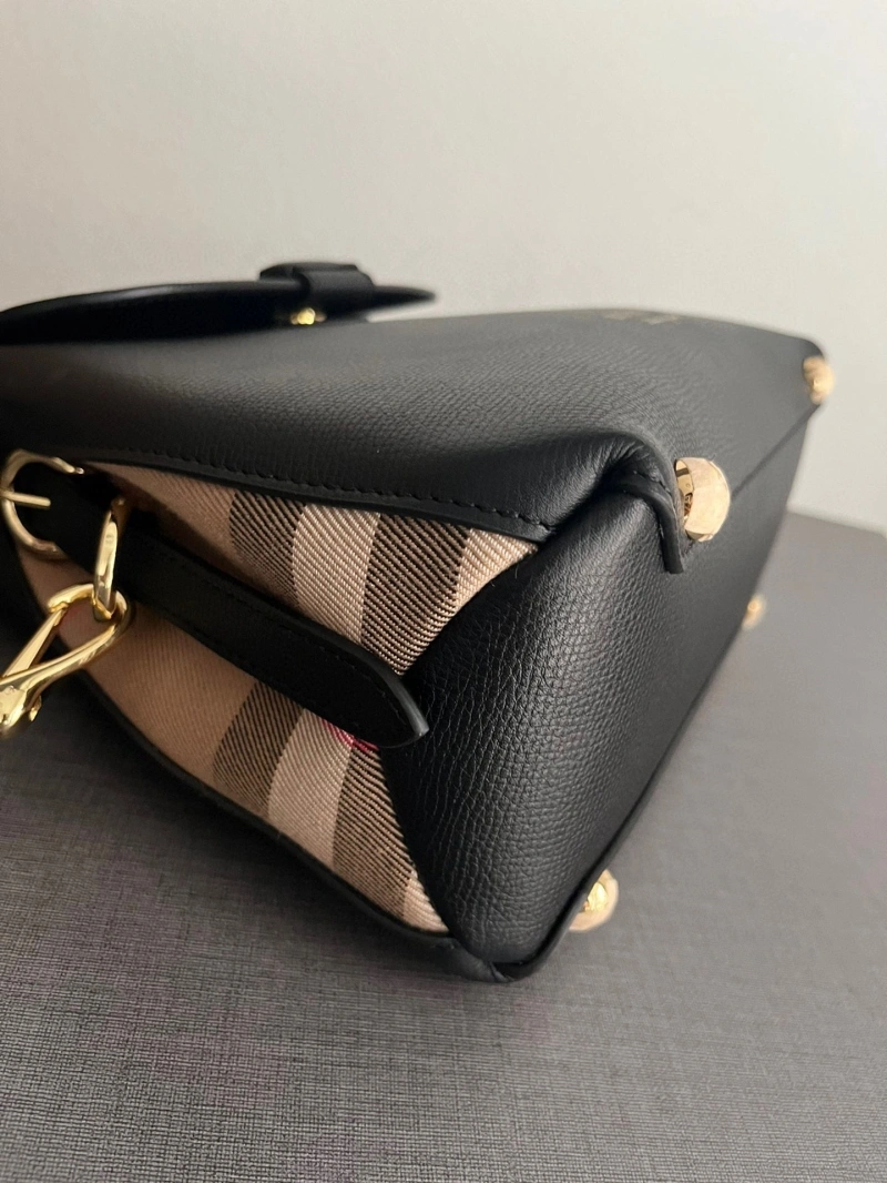 Bv*b*rry top handle bags 4237f-0254