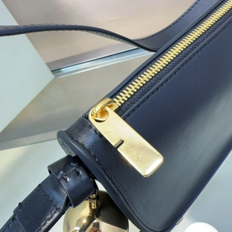 Bv*b*rry top handle bags 4237f-0330