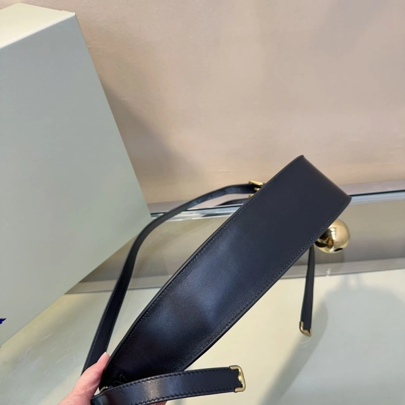 Bv*b*rry top handle bags 4237f-0330