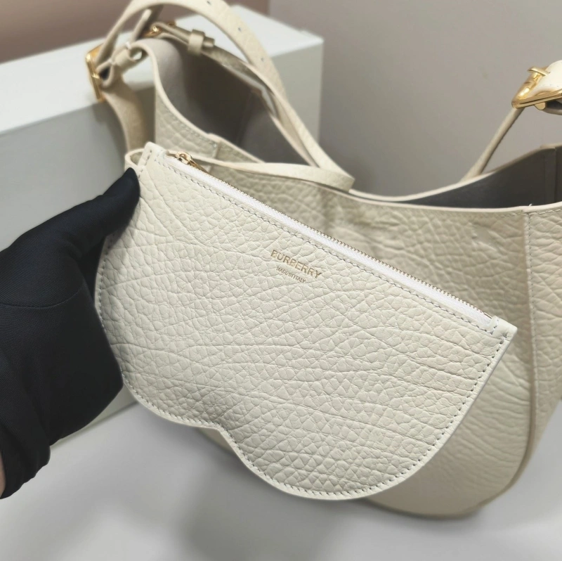 Bv*b*rry top handle bags 4237f-0342