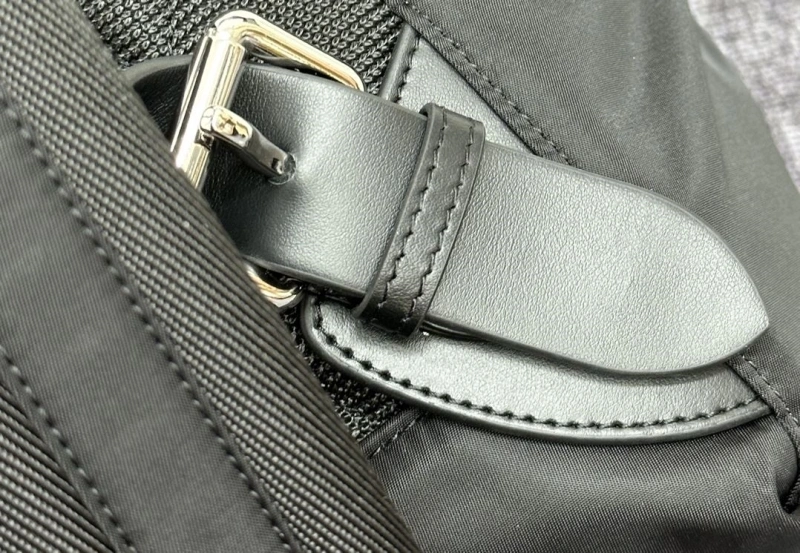 Bv*b*rry backpacks 4237f-0346