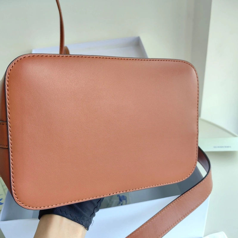 Bv*b*rry bucket bags 4237f-0472