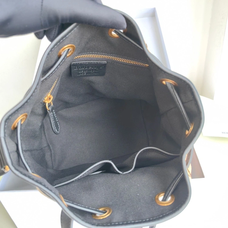 Bv*b*rry bucket bags 4237f-0473