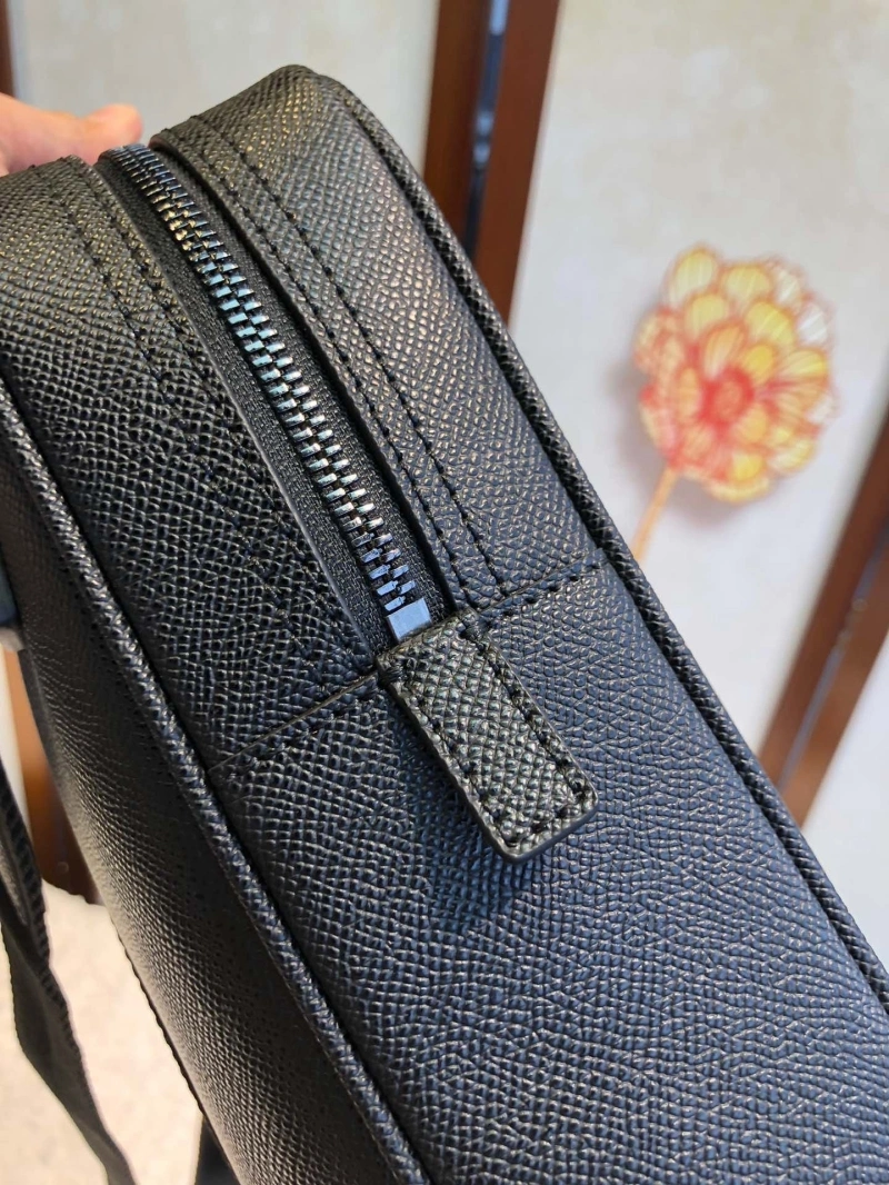 mens Bv*b*rry briefcases 4237f-0535