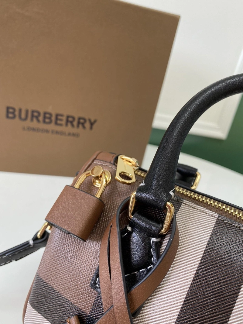 Bv*b*rry speedy bags 4237h-0065