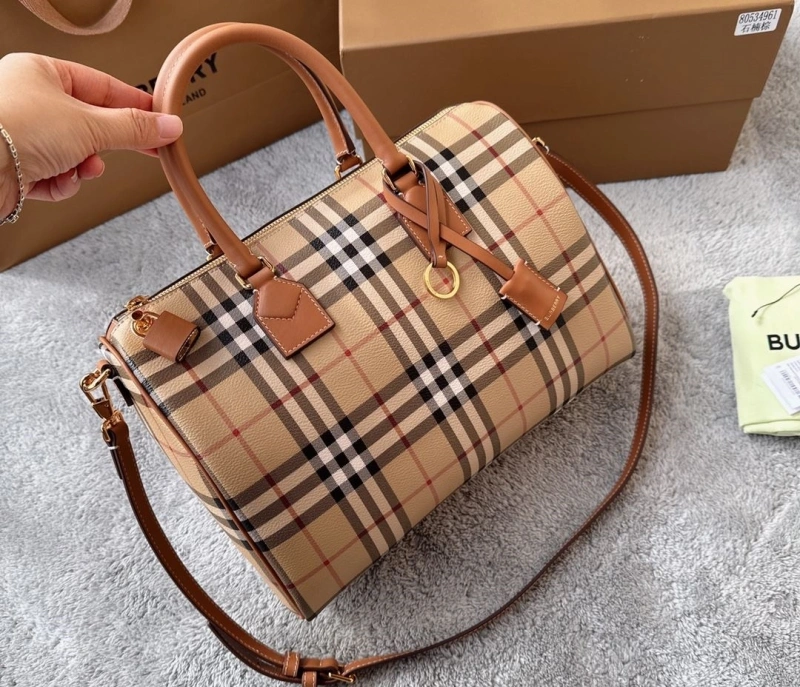 Bv*b*rry speedy bags 4237h-0066