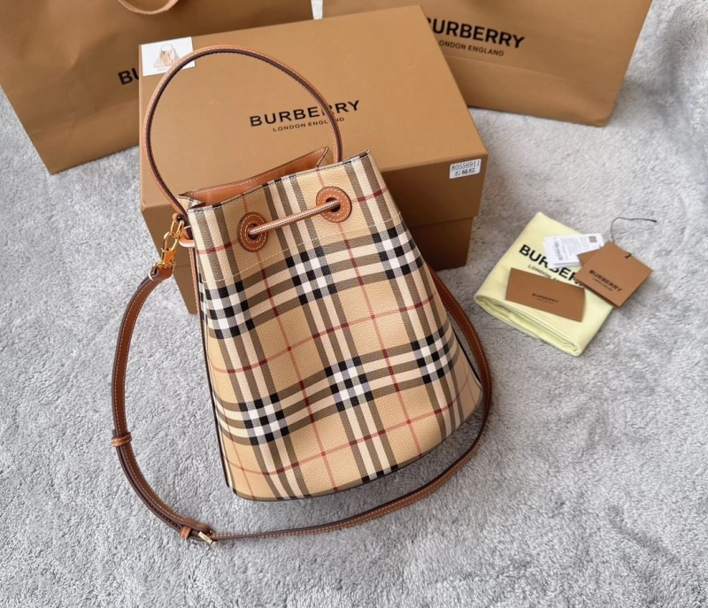 Bv*b*rry bucket bags 4237h-0071