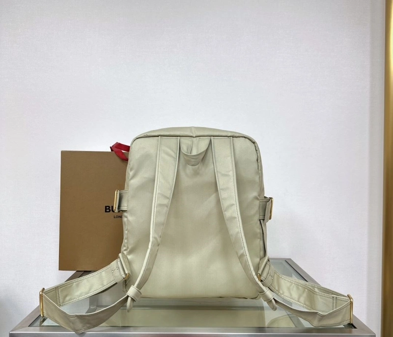 Bv*b*rry backpacks 4237h-0177