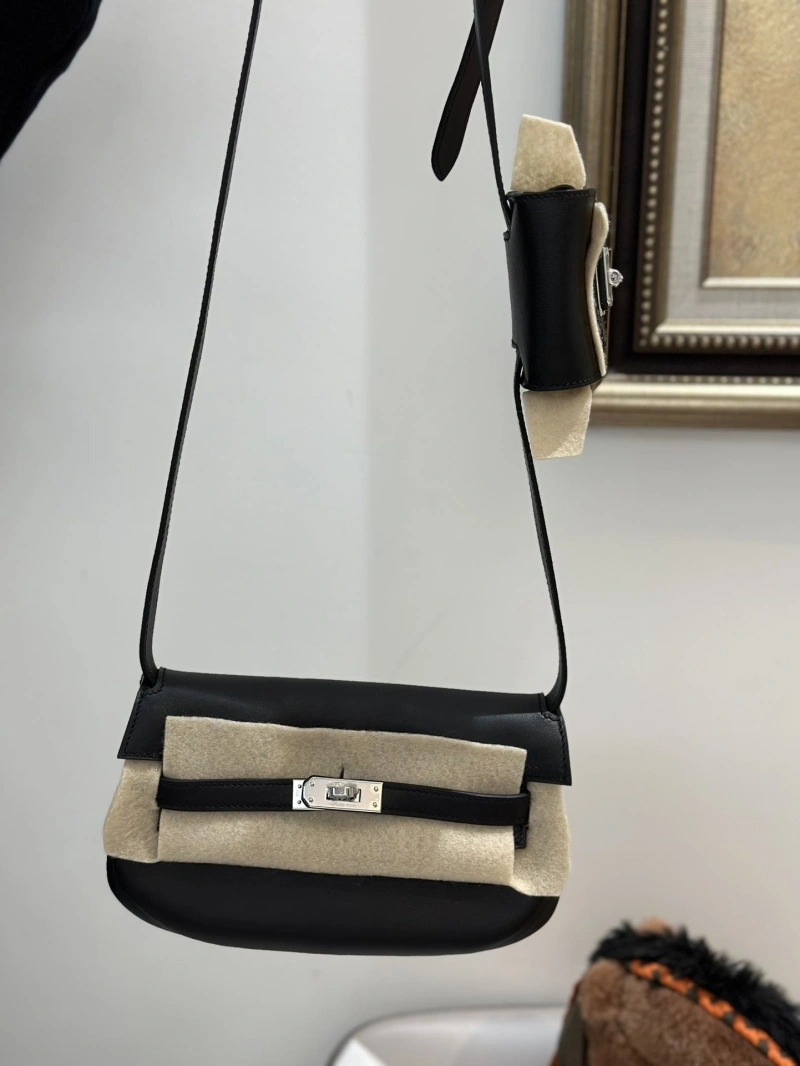 H**me5 satchel bags 4248-0079