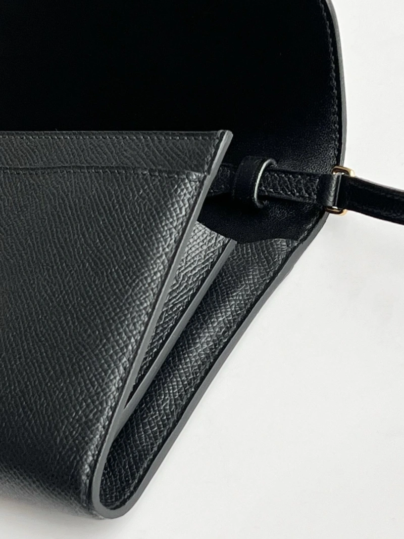 H**me5 wallets 4248c-0083