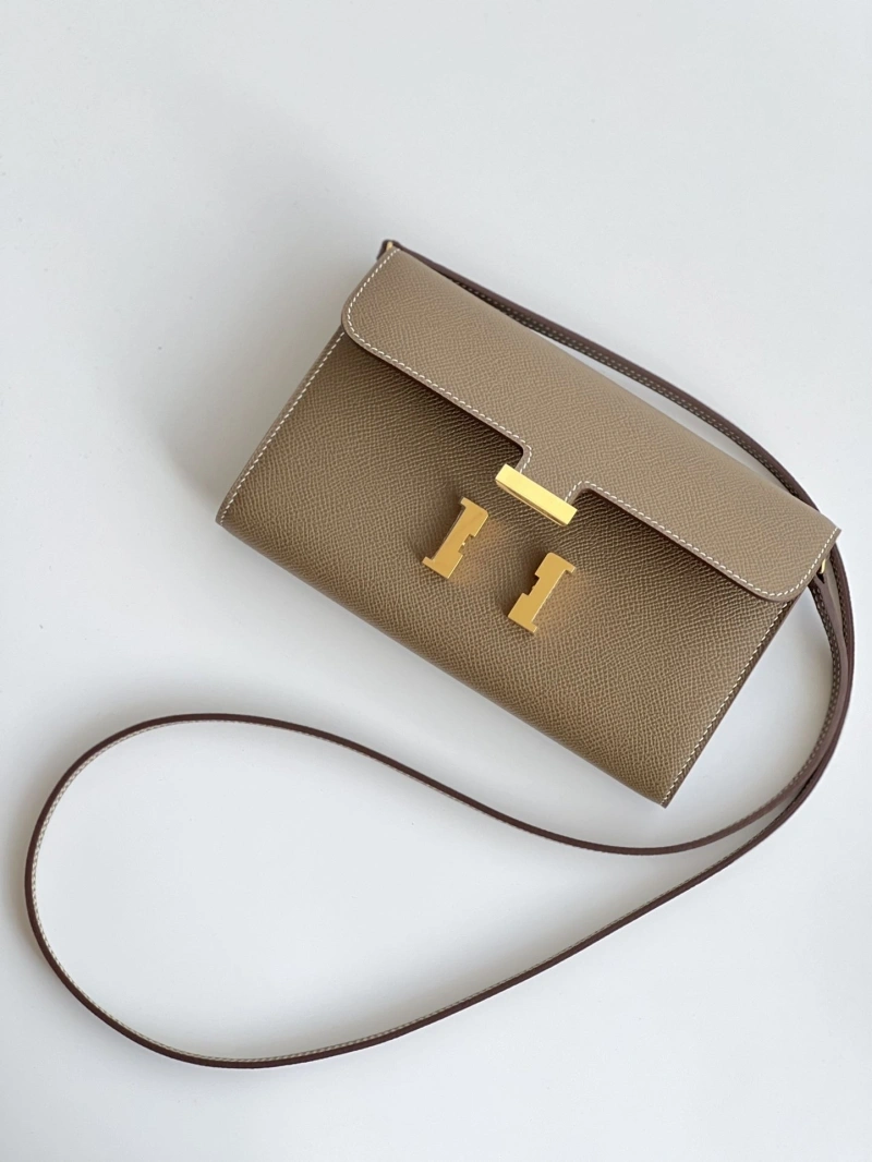 H**me5 wallets 4248c-0085